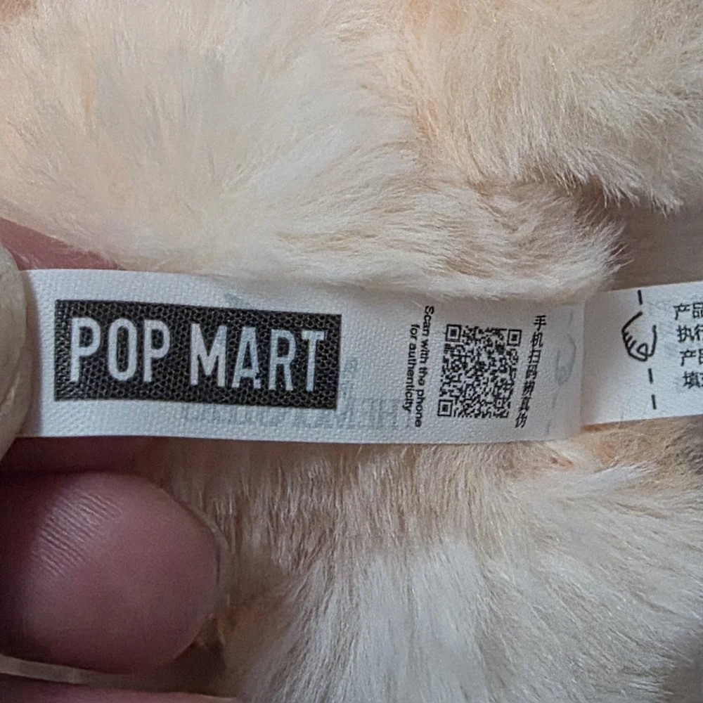 Authentic POP MART Labubu "Happiness" – Big Into Energy Series (V3) - Picture 14 of 14